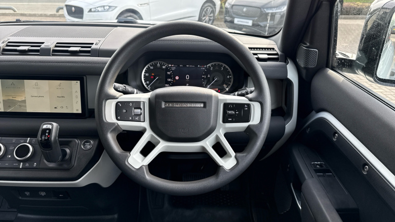 Land Rover Defender 90 Diesel 3.0 D200 Hard Top Auto